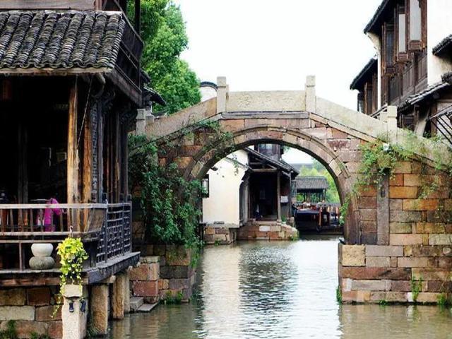 精灵的冒险之旅